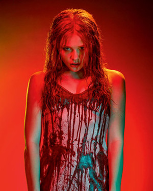 CARRIE - TV Spot and 4 New Photos