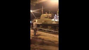 Watch This Guy Yell At His Friend To Get Out Of a Tank