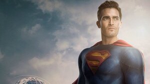 Check Out Superman's New Costume in The CW's SUPERMAN & LOIS Series