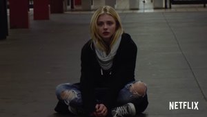Chloe Grace Moretz Deals With a Mysterious Illness in Trailer For Netflix's BRAIN ON FIRE
