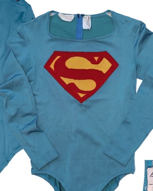 Christopher Reeve's SUPERMAN Costume is Set To Be Auctioned Off