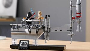 Create the Iconic STAR WARS Twist in LEGO Format This Week