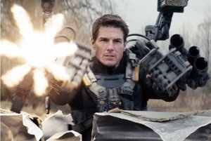 Director Doug Liman Says He and Tom Cruise Still Talk About an EDGE OF TOMORROW Sequel and Says 