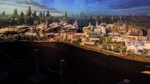 Disney Reveals Incredibly Cool Full STAR WARS LAND Model at D23 Expo!