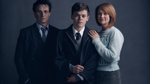 First Look at Harry Potter and His Family in HARRY POTTER AND THE CURSED CHILD