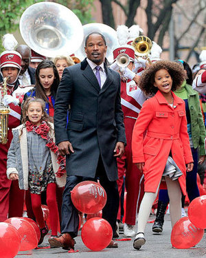 First Look at Jamie Foxx, Quvenzhané Wallis, and Cameron Diaz in ANNIE Remake