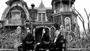 First Look at Rob Zombie's THE MUNSTERS with the Cast in Costume and the Creepy Mansion