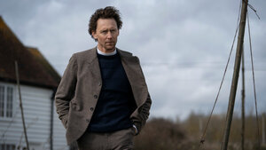 First Look at Tom Hiddleston in Apple Drama Series THE ESSEX SERPENT