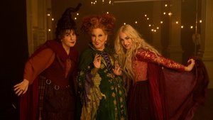 First Look Photo at HOCUS POCUS 2 Stars Bette Midler, Sarah Jessica Parker & Kathy Najimy Back On Set