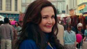 Gal Gadot Confirms Lynda Carter Will Be Back For WONDER WOMAN 3