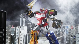 Hasbro Shows Off New Highly-Detailed Megazord Collectible and Red Ecliptor Figure for POWER RANGERS Fans