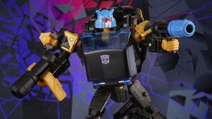 Hasbro Unveils New TRANSFORMERS Figure for Goldbug