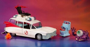 Video: HASBRO'S THE REAL GHOSTBUSTERS Toy Review