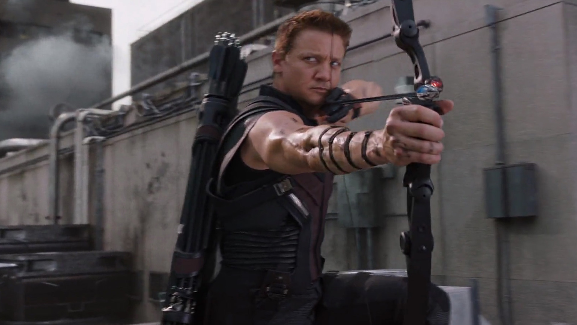 Hawkeye Saves The Day in Fan-Made Alternate Ending For AVENGERS: INFINITY W...