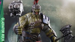 Hot Toys Reveals Roadworn Thor and Gladiator Hulk THOR: RAGNAROK Action Figures