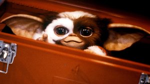 How Steven Spielberg’s Key Decision For GREMLINS Made It a Very Different Film and Gizmo an Icon