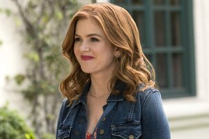 Isla Fisher and Jillian Bell to Star in GODMOTHERED at Disney+