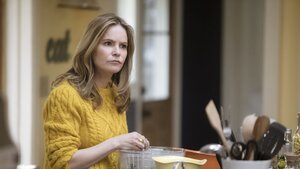 Jennifer Jason Leigh Joins the Cast of HUNTERS Season 2 at Amazon