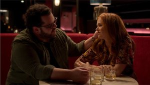 Josh Gad and Isla Fisher Returning for Season 2 of Romantic Dramedy Series WOLF LIKE ME at Peacock