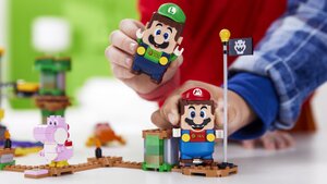 LEGO Is Bringing 2-Player Action to LEGO SUPER MARIO