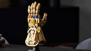 LEGO Reveals Its 590-Piece Infinity Gauntlet Set From Marvel's AVENGERS: INFINITY WAR and ENDGAME