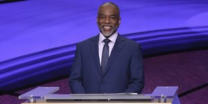 LeVar Burton Heading to The CW to Host TRIVIAL PURSUIT Gameshow Series