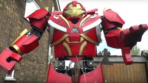 Mad Inventor Colin Furze Built a Functioning 11-Foot Tall Suit of Hulkbuster Armor