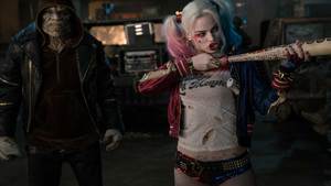 Margot Robbie Says Harley Quinn Used To Be A Gymnast in SUICIDE SQUAD