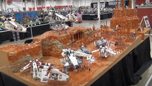 Massive 250,000 Piece STAR WARS Diorama Recreates The Battle of Geonosis