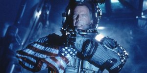 Michael Bay Fondly Recounts Filming ARMAGEDDON With Bruce Willis, Who Tried to Break Into the Space Shuttle