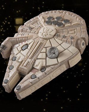 Millennium Falcon Cake Pan