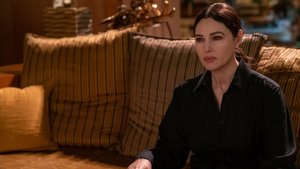 Monica Bellucci In Talks to Join the Cast of BEETLEJUICE 2