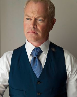 Neal McDonough Joins ARROW as The Villainous Damien Darhk