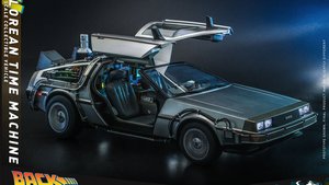 New Collectible BACK TO THE FUTURE DeLorean Car From Hot Toys