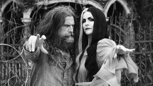 New Photo of Sheri Moon Zombie as Lily Munster in THE MUNSTERS