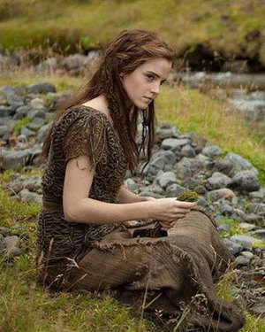 5 NOAH Photos with Russell Crowe, Emma Watson, and Jennifer Connelly