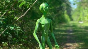 Now You Can Own a 5-Foot-Tall Glow-in-the-Dark Alien Garden Statue