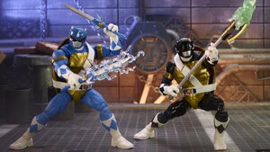 Pre-Order Your MIGHTY MORPHIN POWER RANGERS/TEENAGE MUTANT NINJA TURTLES Crossover Figures Now