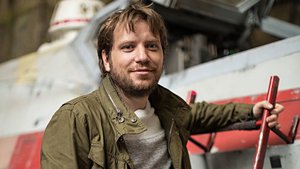 ROGUE ONE Director Gareth Edwards Set To Direct New JURASSIC WORLD Movie