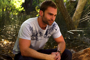 Seann William Scott Headed Back to Fox to Star in Comedy Series THIS COUNTRY From Jenny Bicks and Paul Feig