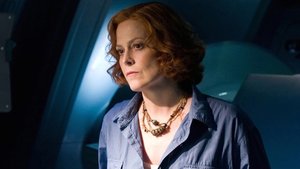 Sigourney Weaver Calls Grogu a “Little Badass” As She Talks About Joining THE MANDALORIAN & GROGU