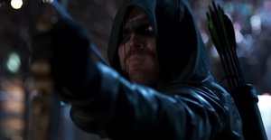 Stephen Amell Reflects on His Time in ARROW: “I Had a Short Fuse” but Learned Along the Way