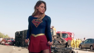 SUPERGIRL Lands a Second Season on The CW