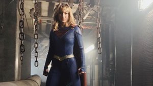 SUPERGIRL Star Melissa Benoist Reveals Her New Super Suit!