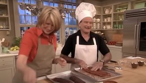 That Time Robin Williams Made Tacos with Martha Stewart and She Couldn't Stop Laughing