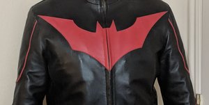 The BATMAN BEYOND Jacket from Ultimate Jackets is Pretty Awesome