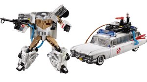 The ECTO-1 From GHOSTBUSTERS Gets a Cool TRANSFORMERS Action Figure