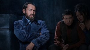 The Twinkle in Jude Law's Eye Landed Him The Role of Young Dumbledore in FANTASTIC BEASTS: THE CRIMES OF GRINDELWALD