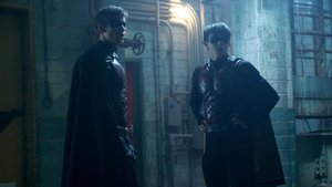 Things Get Awkward When New Robin Introduces Himself To Old Robin in Promo From DC's TITANS