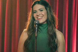 THIS IS US Showrunners Teaming With Mandy Moore to Create Series at ABC Called 90's POPSTAR